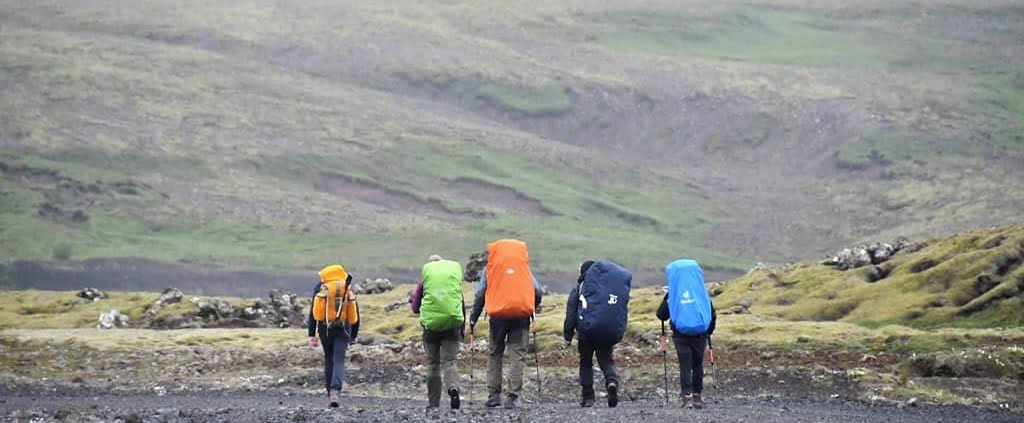 Arctic Adventure op IJsland 9 Simon Van De Rivier on the Floor is Lava Trekking in Iceland