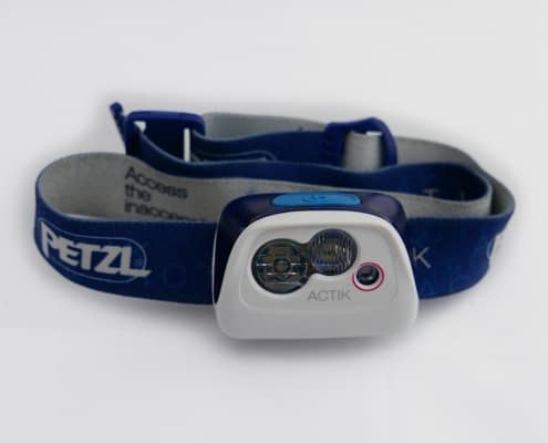 The simplicity of the Petzl Actik headlamp 8 Petzl Actic Hoofdlamp The simplicity of the Petzl Actik headlamp
